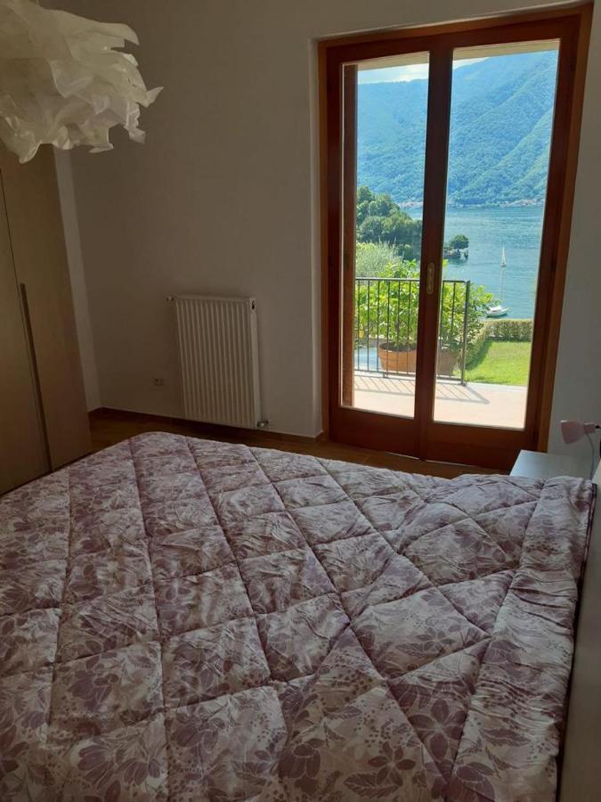 Big Apartment With Lake View And Two Bedrooms Sala Comacina Εξωτερικό φωτογραφία